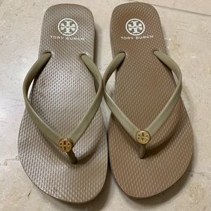 Tory Burch flip flops size 9 tan